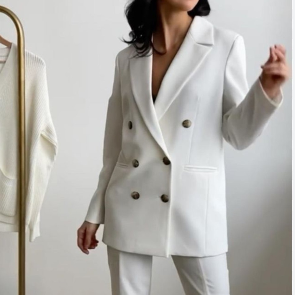Batista Double Breasted Blazer Off White Small Nwot in packaging